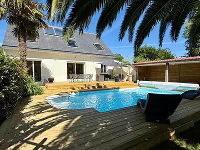Fouesnant 29170 Achat / Vente maison 9 pièces t9 piscine jardin