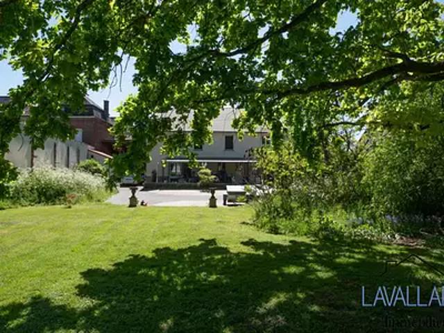 Fouilloy 80800 Achat / Vente maison 9 pièces t9 terrasse parking