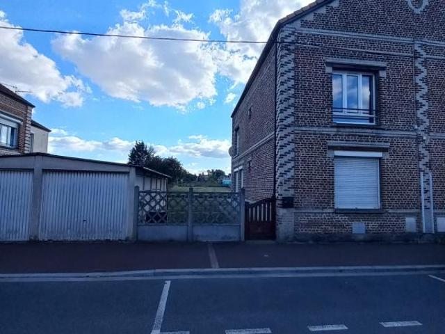 FOUQUIERES LES LENS 94 rue Roger Salengro