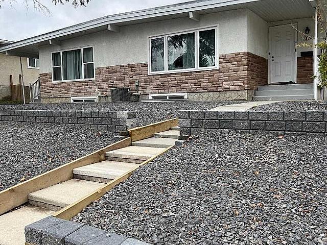 Four Bedroom Duplex Near Westbrook Mall