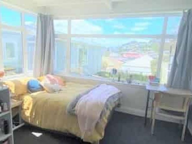 Four bedroom flat with PVC double glazed windows