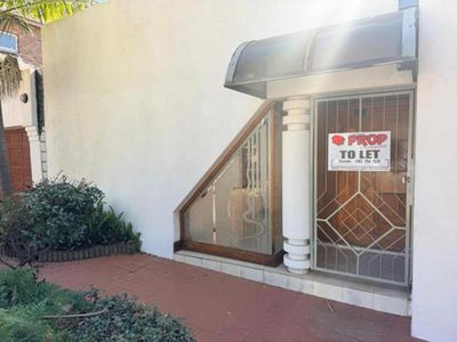 four bedroom house to let in central.