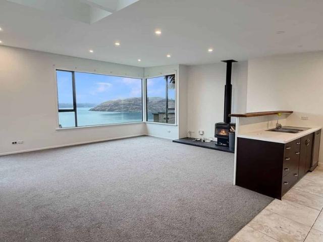 Four bedroom home & attached flat