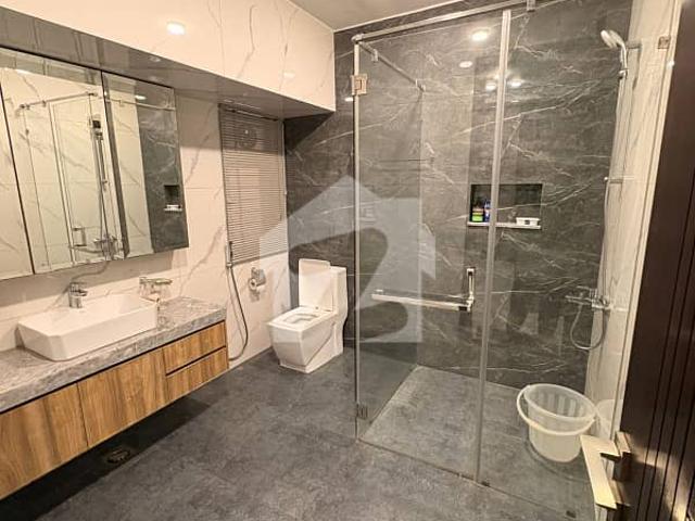 Four bedroom highrise khalid bin waleed flat for sale