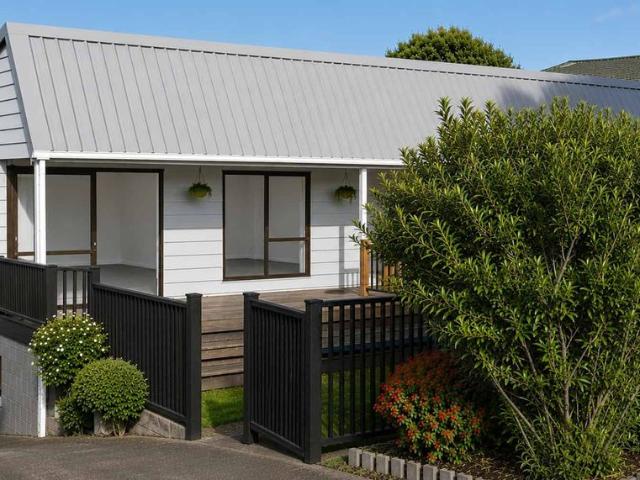 Four bedroom plus two living available beginning of July