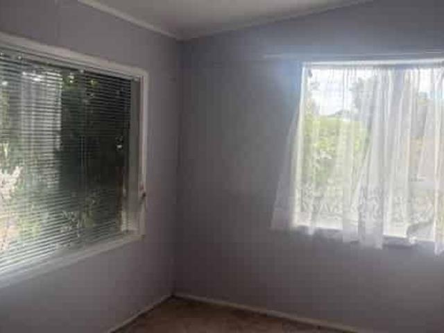 FOUR BEDROOMS FOXTON
