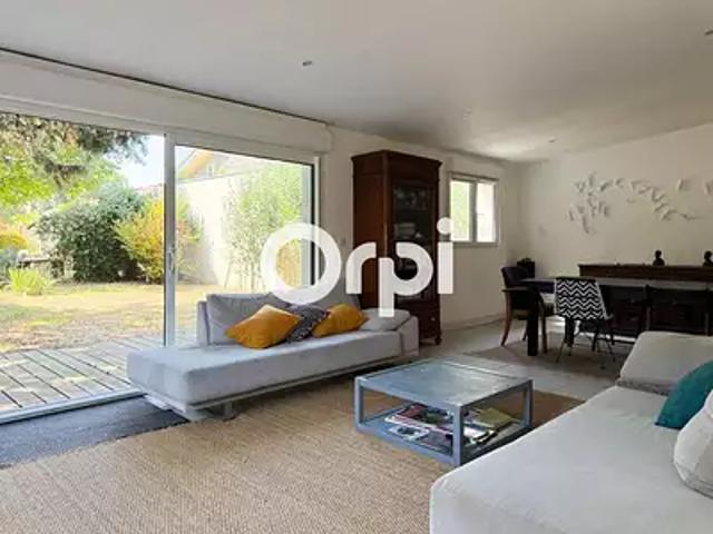 Fouras 17450 Achat / Vente maison 7 pièces t7 jardin terrasse