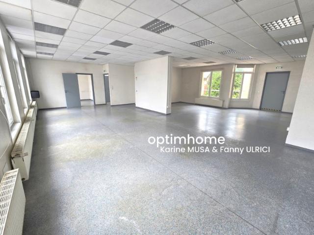 FOURMIES 59 Vente immeuble de 390 m² avec cour