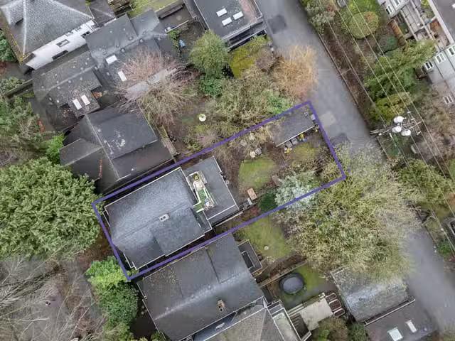 Fourplex for sale in Vancouver, Vancouver East, 1437 E 10th Av.