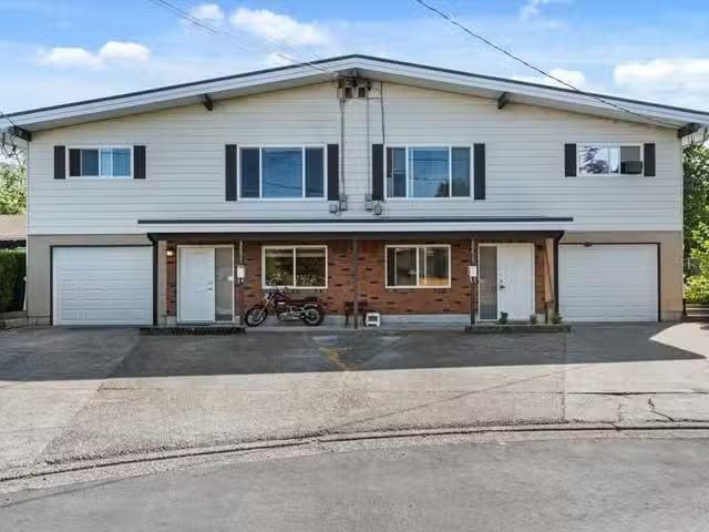 Fourplex for sale in Chilliwack, Chilliwack, 46675 Andrews Ave.