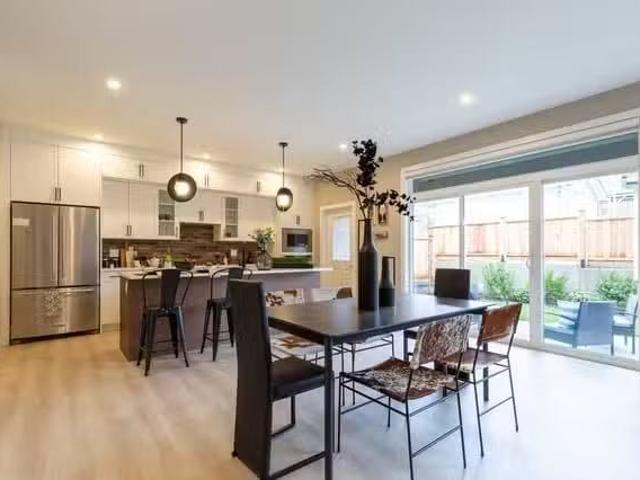 Fourplex for sale in Coquitlam, Coquitlam, 3 1211 Thomas Avenu.