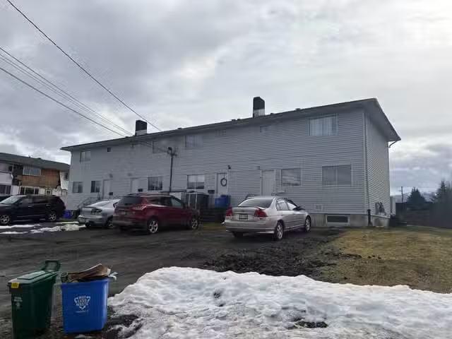 Fourplex for sale in Kitimat, Kitimat, 31 37 Wedeene Street, 2.