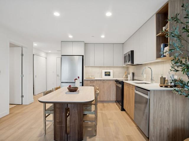 Fourth + Mac 1 Bedroom Apartment for Rent at 1960 Macdonald St, Vancouver, BC V6K 0J1 Kitsilano