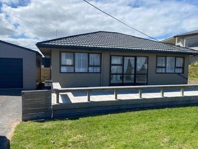 foxton beach, 2 bedrooms
