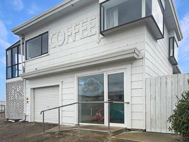 foxton beach, 2 bedrooms