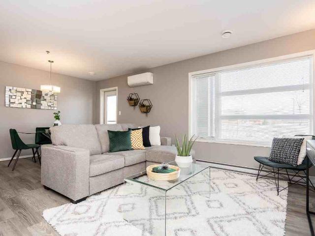 Foxdale Place 3 Bedroom Apartment for Rent at 10 Foxdale Way, Niverville, MB R0A 0A2