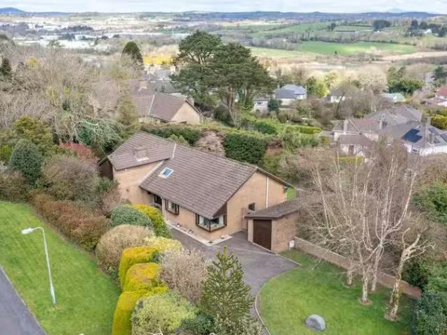 Foxgrove, 12 Rocksprings, Newtown, Co. Waterford, X91XKN2 is f.