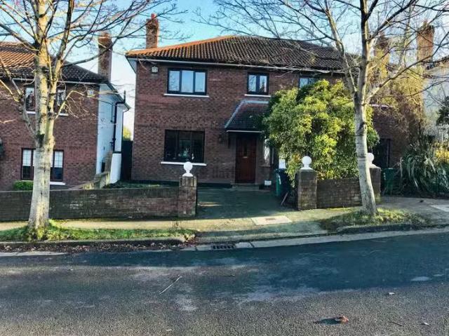 Foxrock Mount, Dublin 18, Foxrock, Dublin 18 is for rent