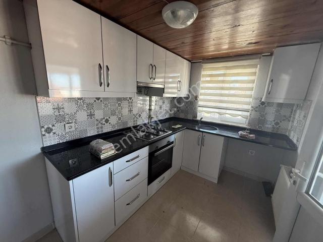 Fl Emlaktan Bulgurlu Metro Yakını 3+1 Daire