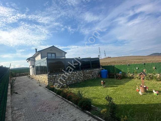 Fl Emlaktan Sevindikli Karagöllü De Kapalı Havuzlu Lüks Villa