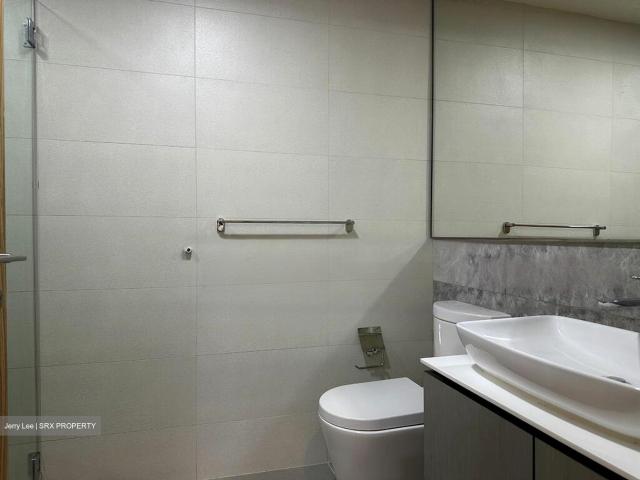 Flo Residence D19, Condominium