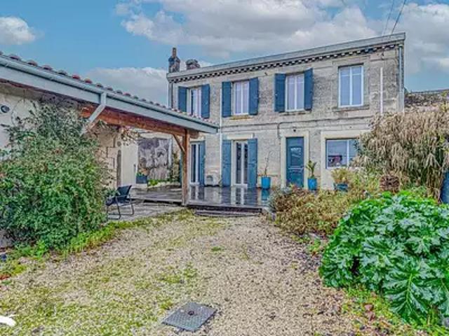 Floirac 33270 Achat / Vente maison 4 pièces t4 au dernier étage parking