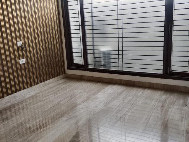 Floor 4 Bedroom 2770 Sq. Ft. Builder Floor in Gulmohar Park Delhi Listing ID: #9922