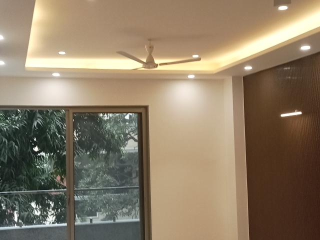 Floor 4 Bedroom 4000 Sq. Ft. Builder Floor in Safdarjung Development Area Delhi Listing ID: #9548