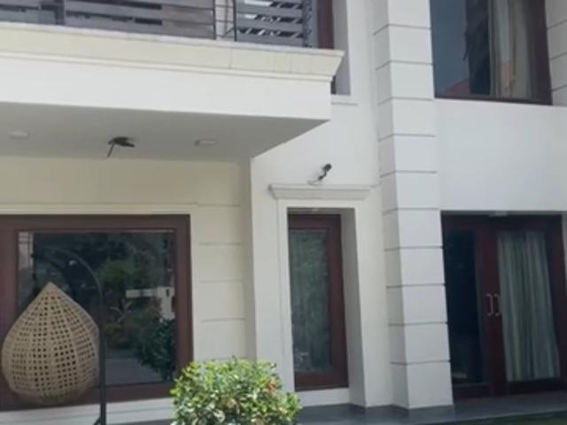 Floor 5 Bedroom 9200 Sq. Ft. Builder Floor in Vasant Vihar Delhi Listing ID: #8811