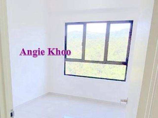 Floor HillviewTreeO Condo Sungai Ara 900sqft 2 Car Park High