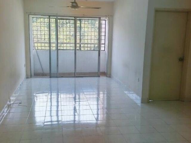 Flora Damansara Apartment With Car Park For Rent