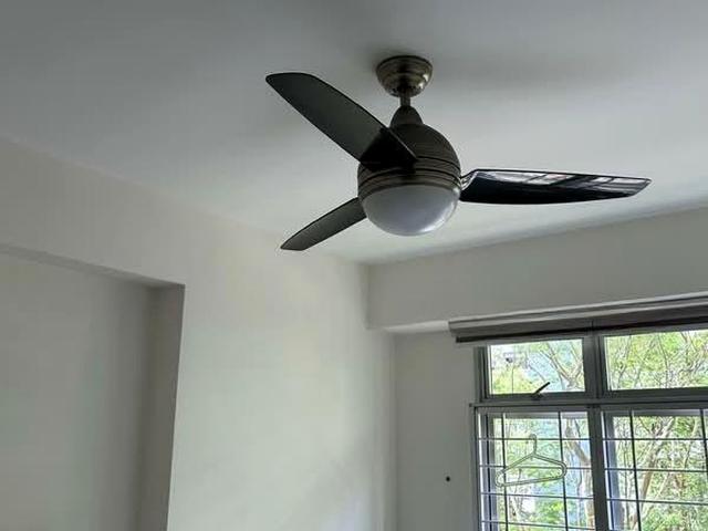Floral Spring @ Yishun. HDB 4 Rooms