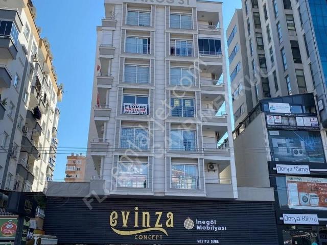 Floral'den Tabela Değeri Yüksek,geniş Cadde Cepheli Satılık 2+1