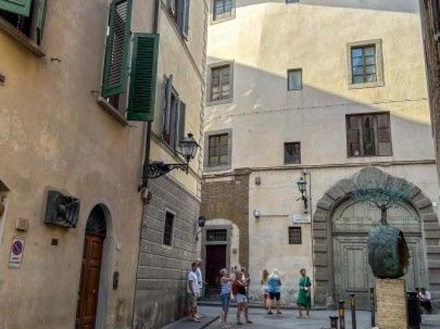 florence, Tuscany 50122