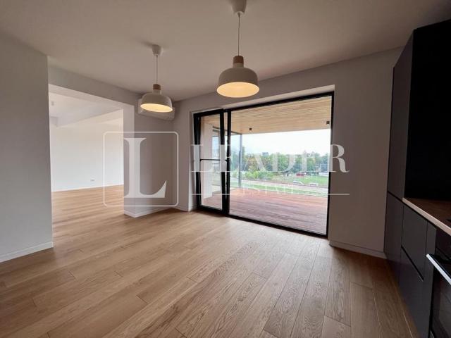 Floreasca | Apartament 3 Camere | Nemobilat | Nou | Inchiriere