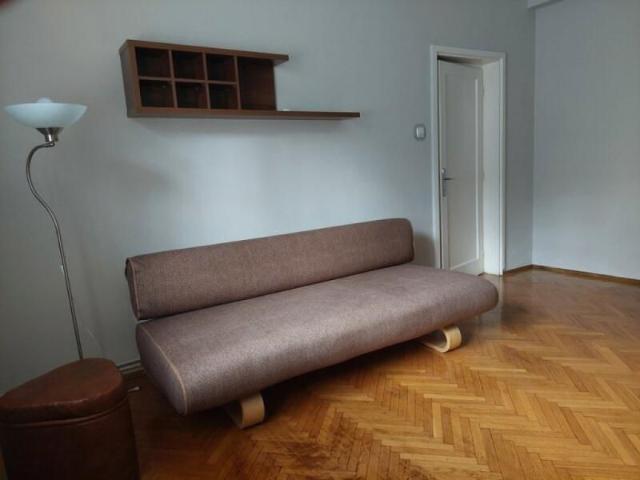 Floreasca Apartament cu 2 camere renovat mobilat lux 7 min Metrou Aurel Vlaicu Floreasca Bucuresti