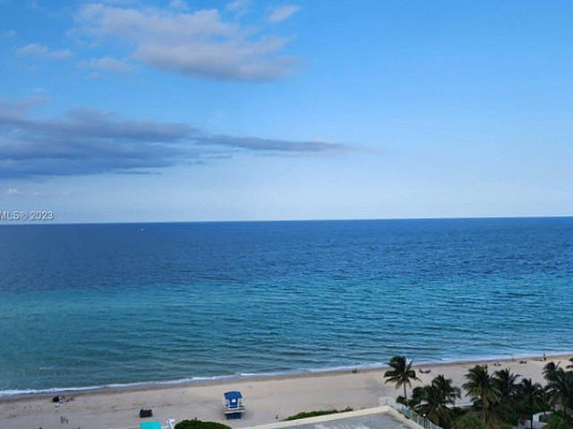 Florida Foreclosure 2/2 Condo Available Hallandale Beach From200