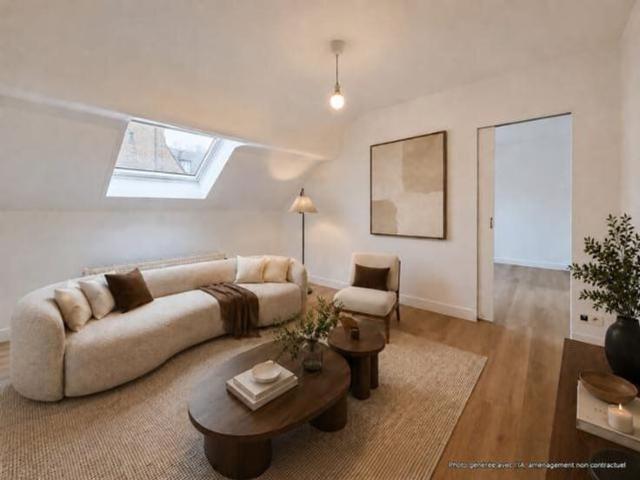 FLORIDE/BOIS DE LA CAMBRE AREA: 1 bedroom flat renovated