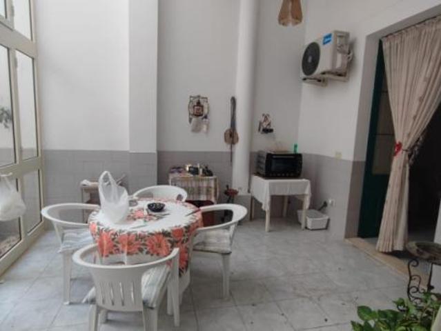 Floridia: prestigioso indipendente in Corso Vittorio Emanuele