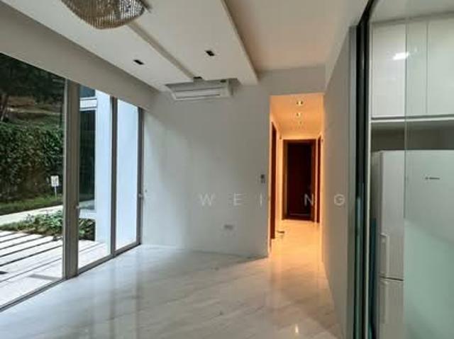 Floridian Condominium For Sale, $2,325,000, 2 Bed 2 Bath 904 sqft $2,572.00 psf