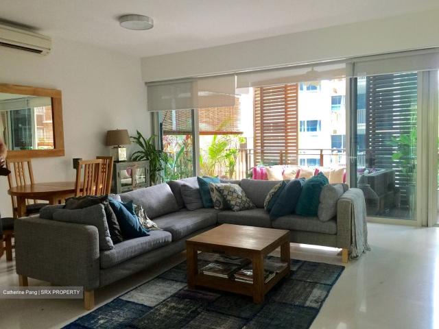 Floridian D21, Condominium