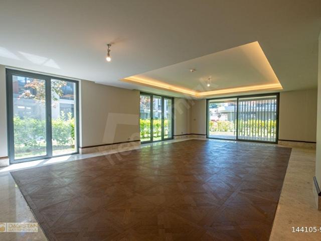 FLORYA'NIN EN PRESTİJLİ PROJESİ NİVAK FLORYA DA 4,5+1