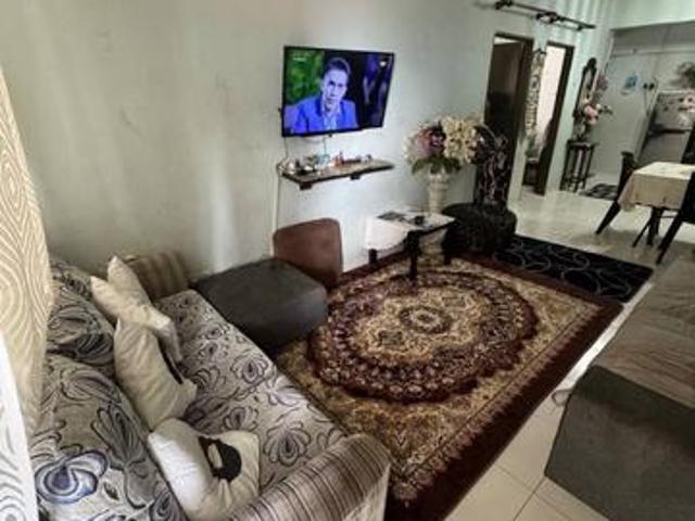 Flat Mutiara AnggunBayan Lepas
