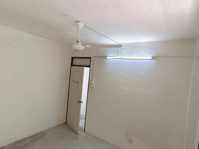Flat Mutiara Perdana Blok Akasia Bayan Lepas