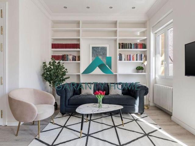 Flat Madrid Almagro