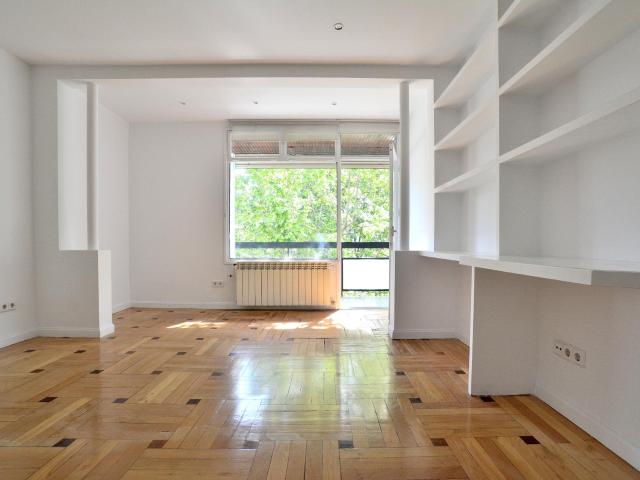 Flat Madrid Azca