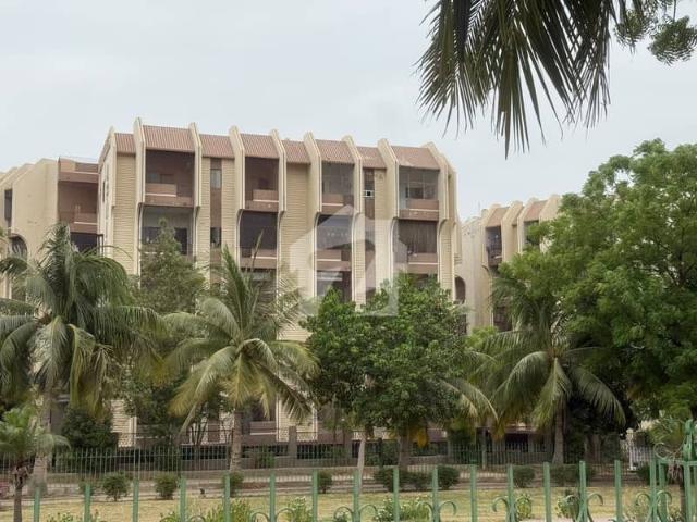 Flat Of 1400 Square Feet Is Available For Sale In Gulistan E Jauhar Block 15, Karachi