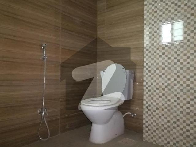 Flat Of 12 Marla Is Available In Contemporary Neighborhood Of Askari 11 Sector B Apartments