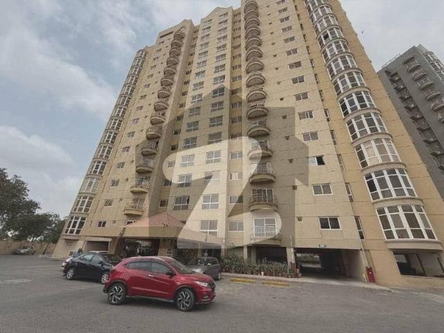 Flat Of 2400 Square Feet In DHA Phase 8 For rent DHA Phase 8