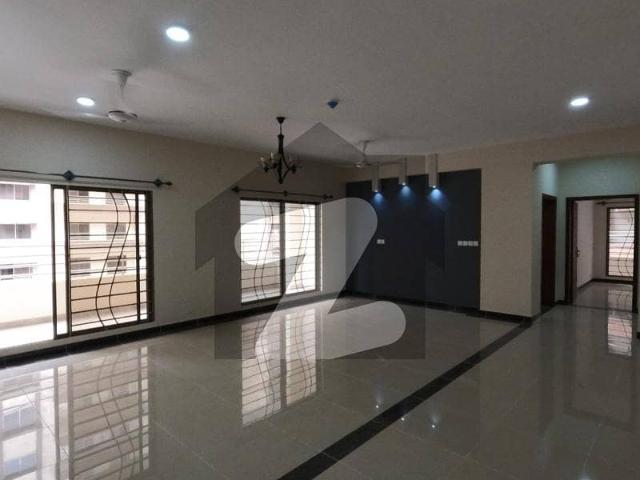 Flat Of 3000 Square Feet Is Available For Sale In Askari 5 Sector J, Karachi
